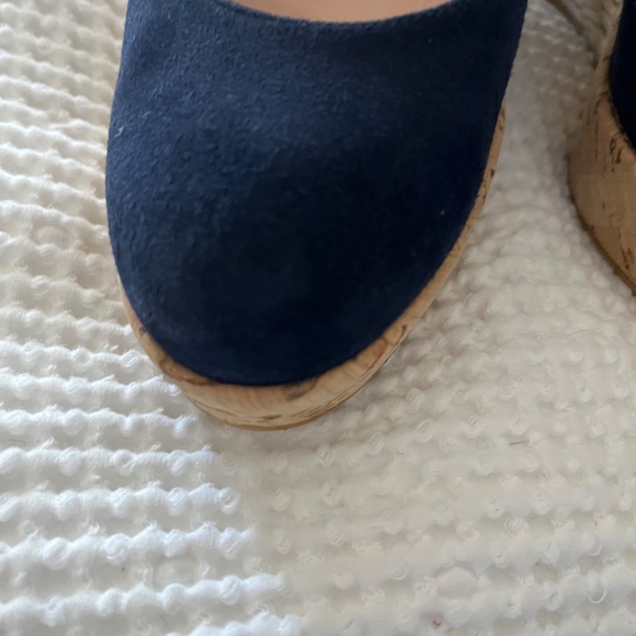 Stuart Weitzman Corkswoon Wedges Navy Suede Like New 9.5 - Picture 14 of 16
